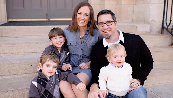 Help ROWAN with your family A family sitting together