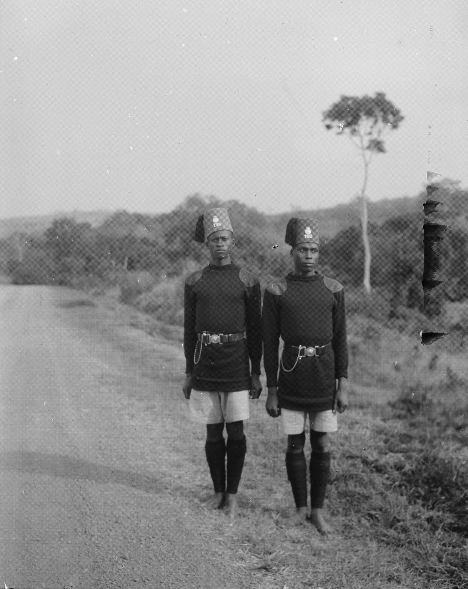 Black and white photo of two soldiers