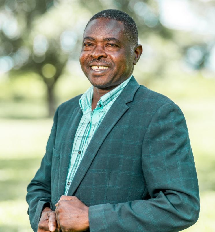 Pastor Paul Nyende